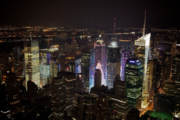 Image for New York City sues Verizon for not completing citywide fiber network [telecom] 