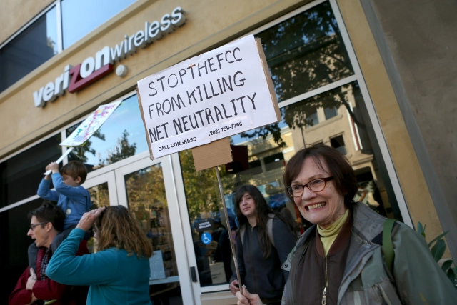 Image for Net neutrality protests planned Thursday at Verizon stores nationwide [telecom] 