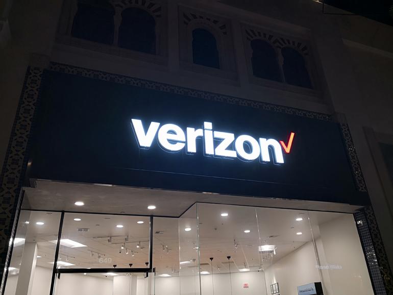 Image for A Verizon salesman says the abuse is getting worse [telecom] 