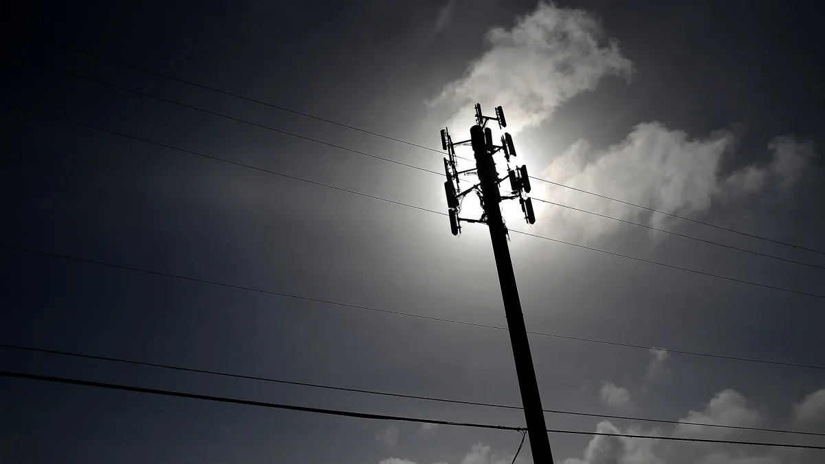 Image for Here's how 'Unlimited' your carrier's 'Unlimited' data plans really are [telecom] 