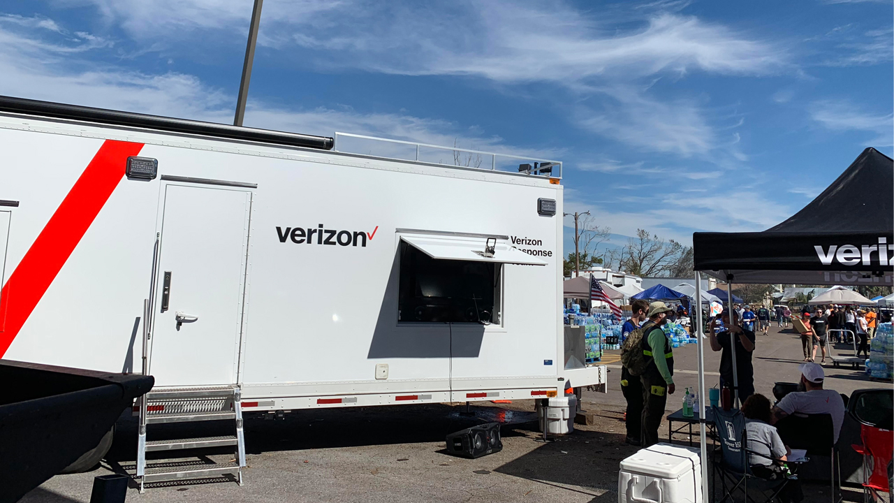 Image for Q&A about Verizon's Three Months of Mobile Service offer [telecom] 