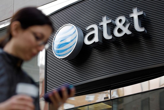 Image for AT&T, Verizon tax breaks fail to produce jobs [telecom] 