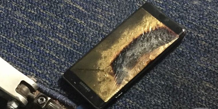 Image for Replaced Galaxy Note 7 explodes on a Southwest flight [telecom] 