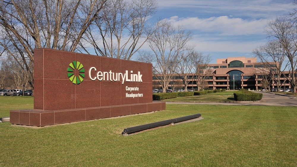 Image for CenturyLink under state investigation after hundreds of complaints [telecom] 