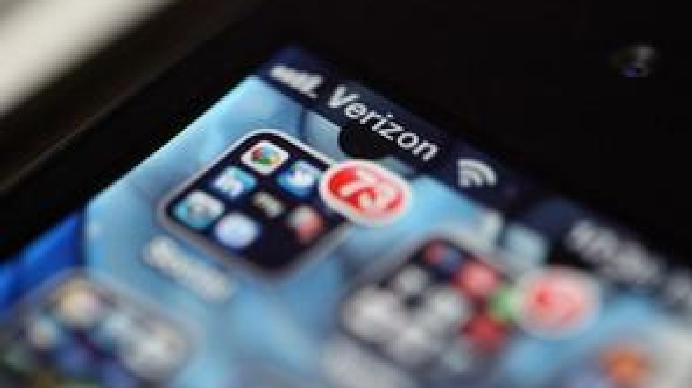 Image for [telecom]  Verizon extends cell phone upgrade period to 24 months 