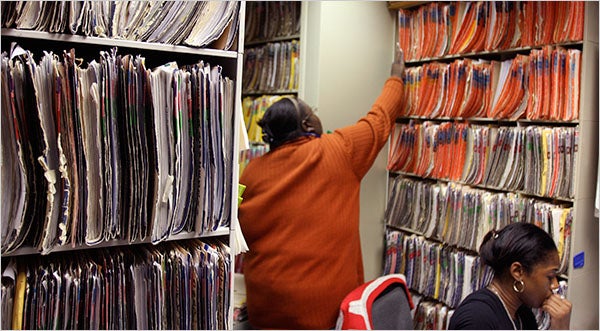 Image for City to Pay Doctors to Contribute to Database