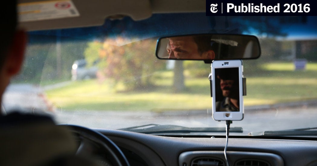 Image for Auto Safety Regulators Seek a Driver Mode to Block Apps [telecom] 