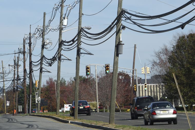 Image for NJ legislators seek unpaid Verizon taxes  [telecom] 