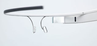 Image for Google Glass "no safer" than phones for texting while driving 