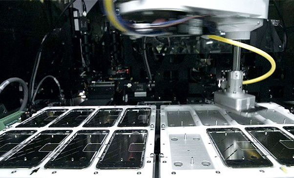 Image for Why Your Next iPhone Won't be Ceramic [telecom] 