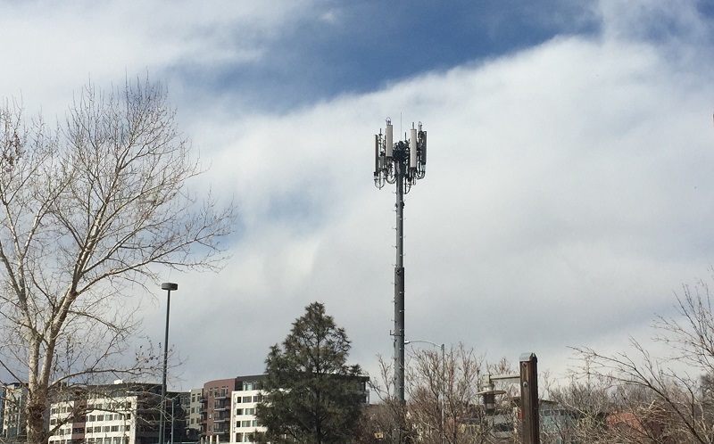 Image for AT&T files lawsuit against American Tower [telecom] 