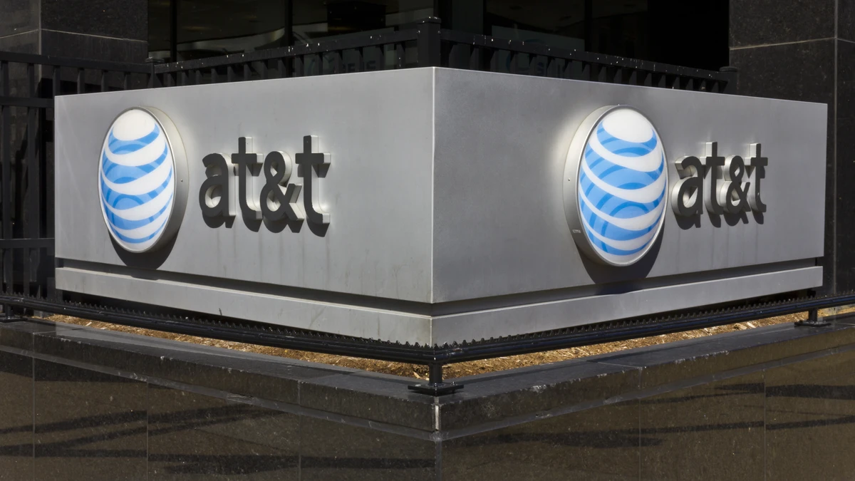 Image for AT&T Rewrites History, Claims Killing Net Neutrality Will Provide 'Enormous Benefits' [telecom] 