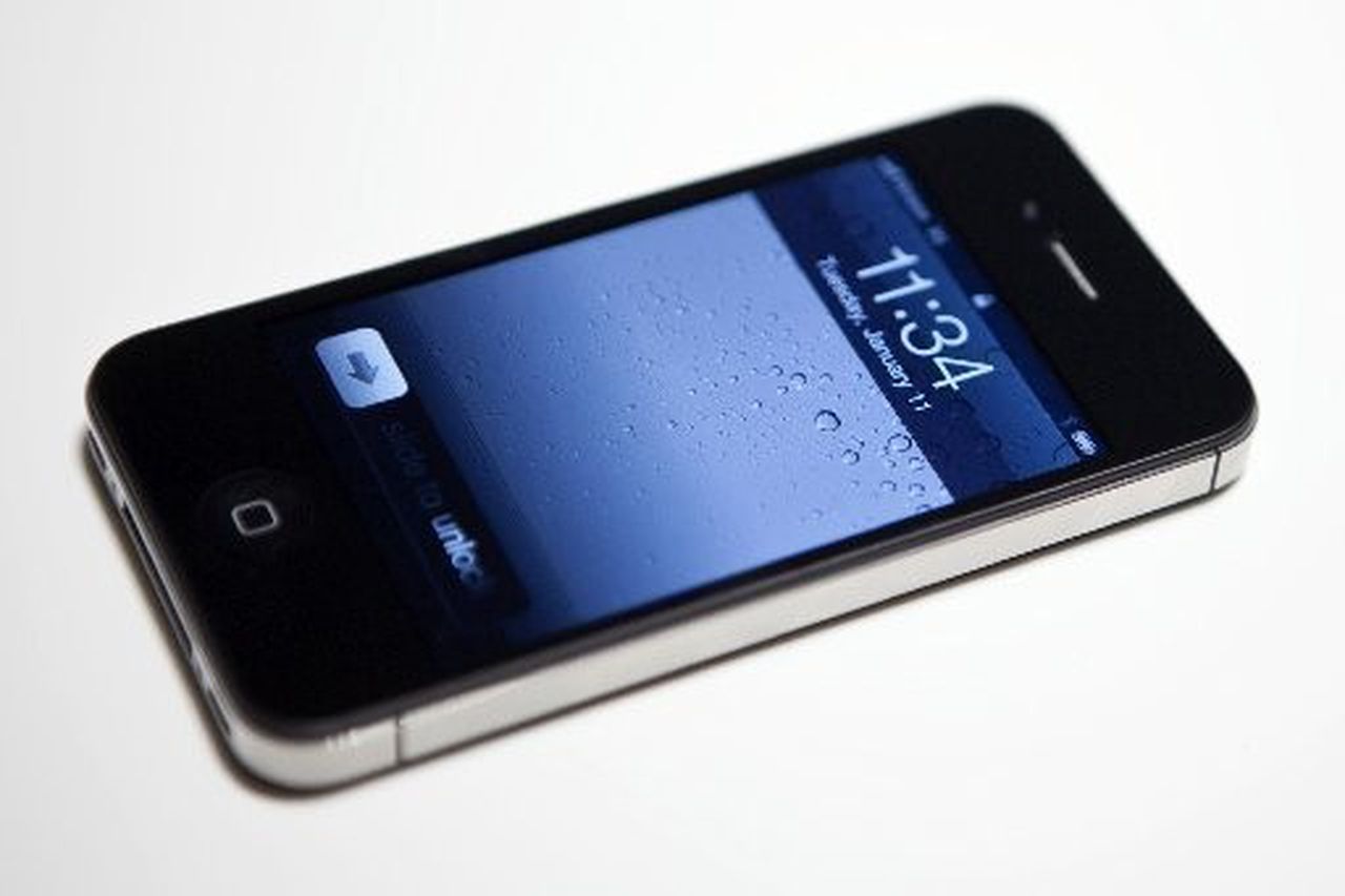 Image for Law changes to discourage 'sexting'  [telecom]