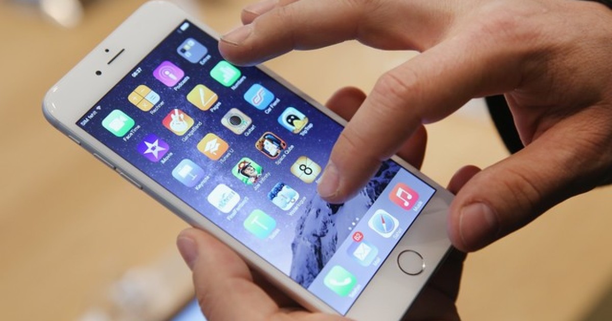 Image for Consumer Reports lists cell phone deals through Mobile Virtual Network Operators [telecom] 