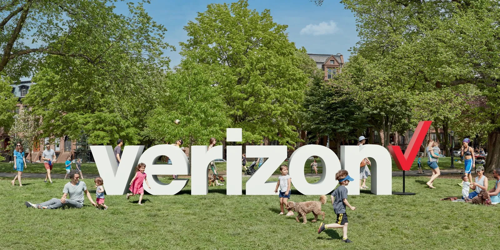 Image for Verizon hit with extensive wireless, net outages throughout North Carolina, South Carolina [telecom] 