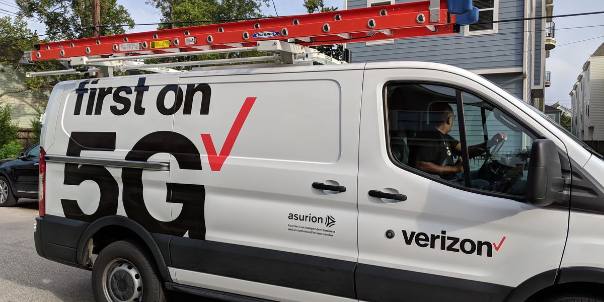 Image for Verizon's 5G Home Internet Service Is Sort Of Real, SOrt Of Fake [telecom] 