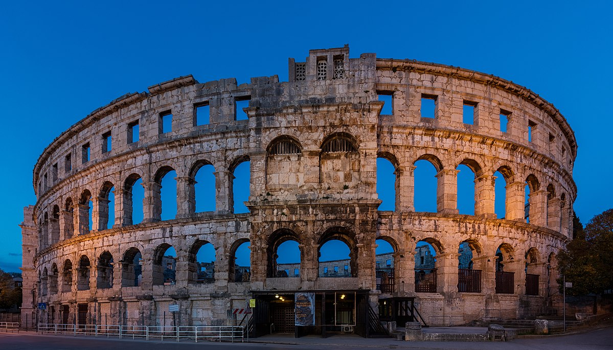 Image for [telecom] in Italy, a telco local exchange auctioned on eBay