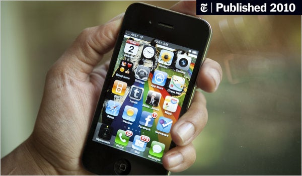 Image for Apple Acknowledges Flaw in iPhone Signal Meter [telecom]