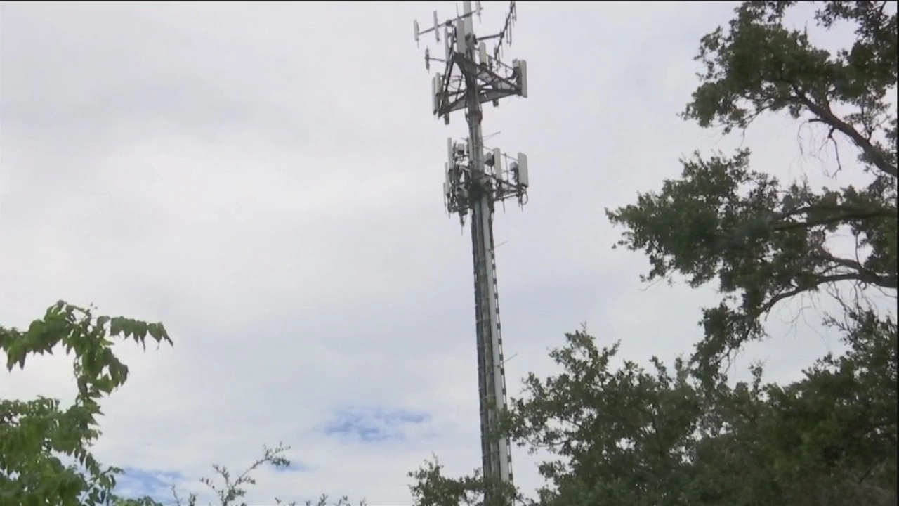Image for After 911 cell tower goes down in SC, Sheriff works on backup plan [telecom] 