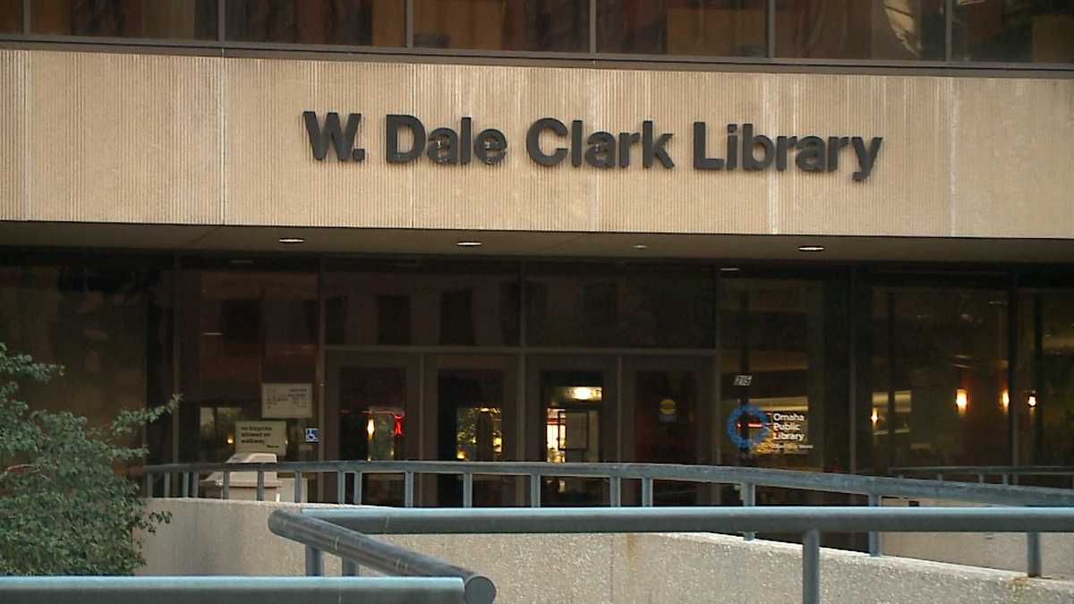 Image for Omaha Public Library waits to connect to state network after CenturyLink increases service bid [telecom] 