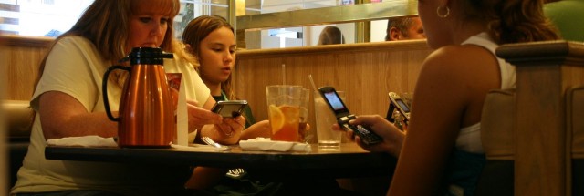 Image for [telecom]  Latest study on cell phones and cancer finds another weak  association 