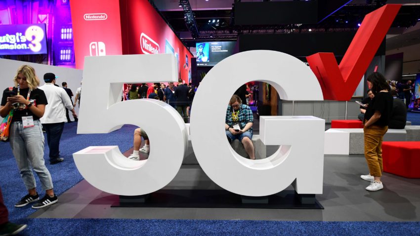 Image for 5G is coming to Boston. Here's what that actually means. [telecom] 