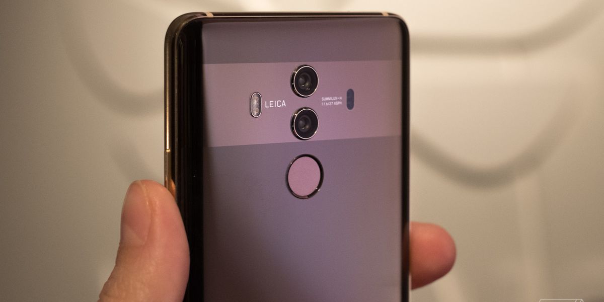 Image for Huawei got people to write fake reviews for an unreleased phone [telecom] 