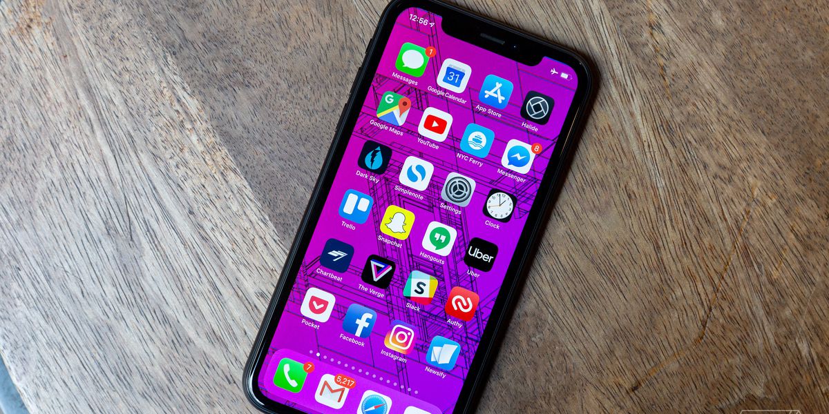 Image for Verizon service won't work well with Apple's dual-SIM setup for now [telecom] 