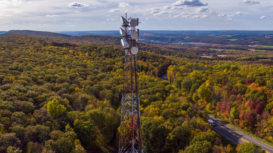 Image for What Is C-Band, and What Does It Mean for the Future of 5G? [telecom] 