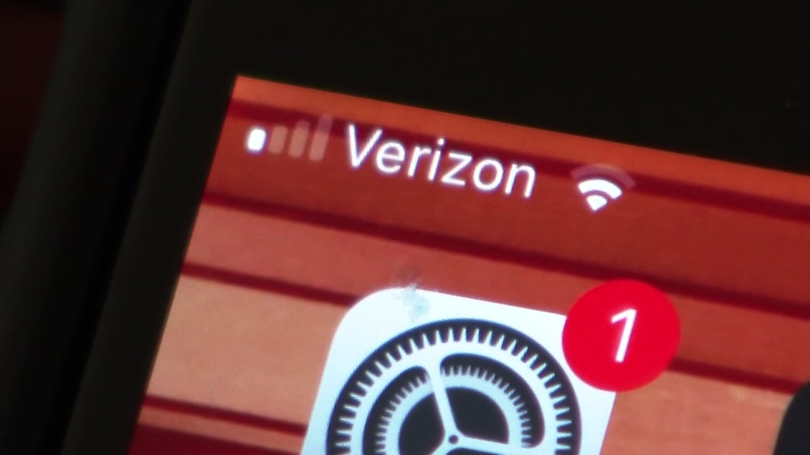 Image for Novato Verizon customers still without cell service after company says problem fixed [telecom] 