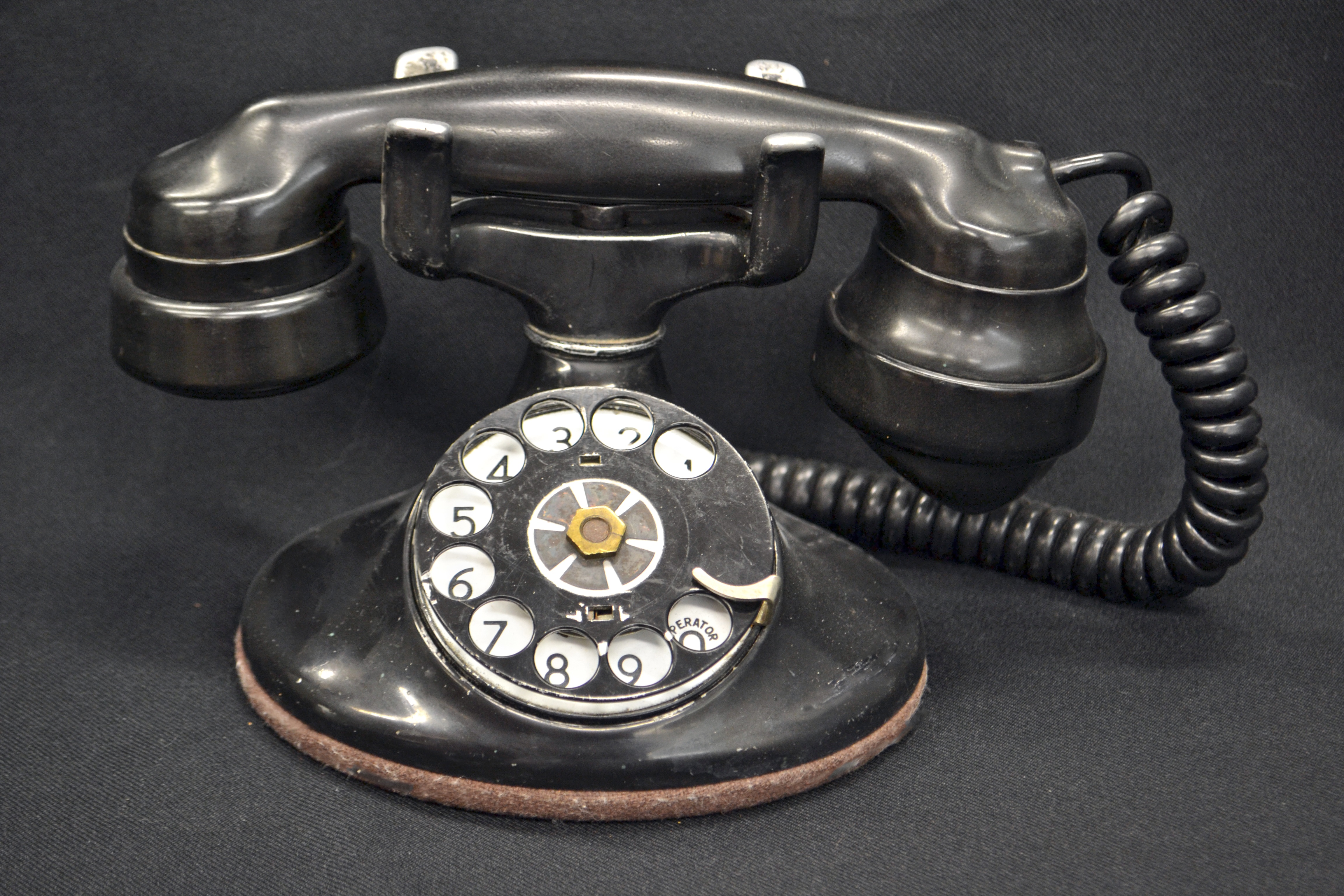 Image for Dialing Around: How Rotary Phones Shaped the Distribution of US Area Codes [telecom] 