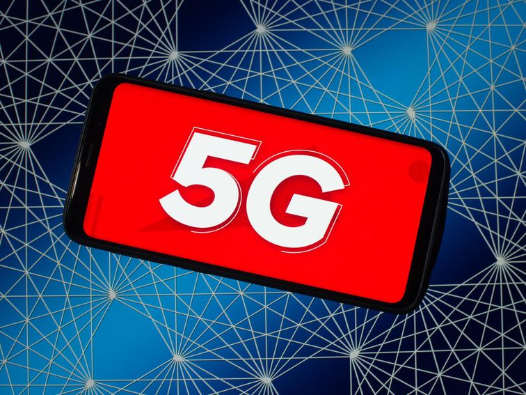Image for Verizon vs. AT&T vs. T-Mobile compared: How to pick the best 5G  carrier for you [telecom] 