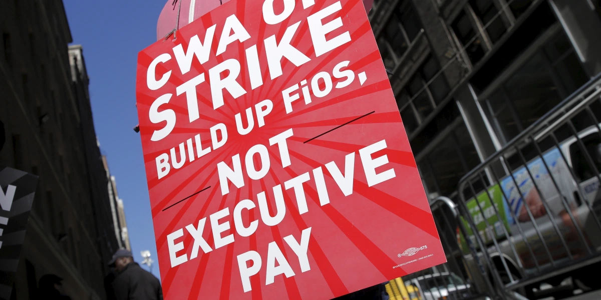 Image for SeVerizon blames strikers for service outages [telecom] 
