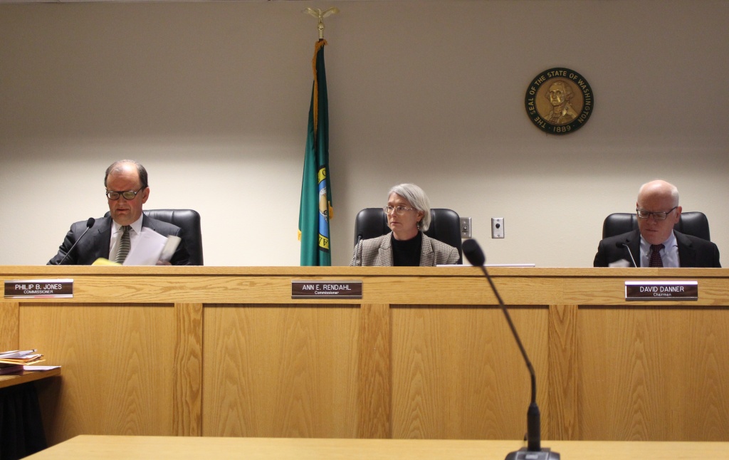 Image for State Utility regulators give Centurylink a "slap on the wrist" for E911 outage [telecom] 