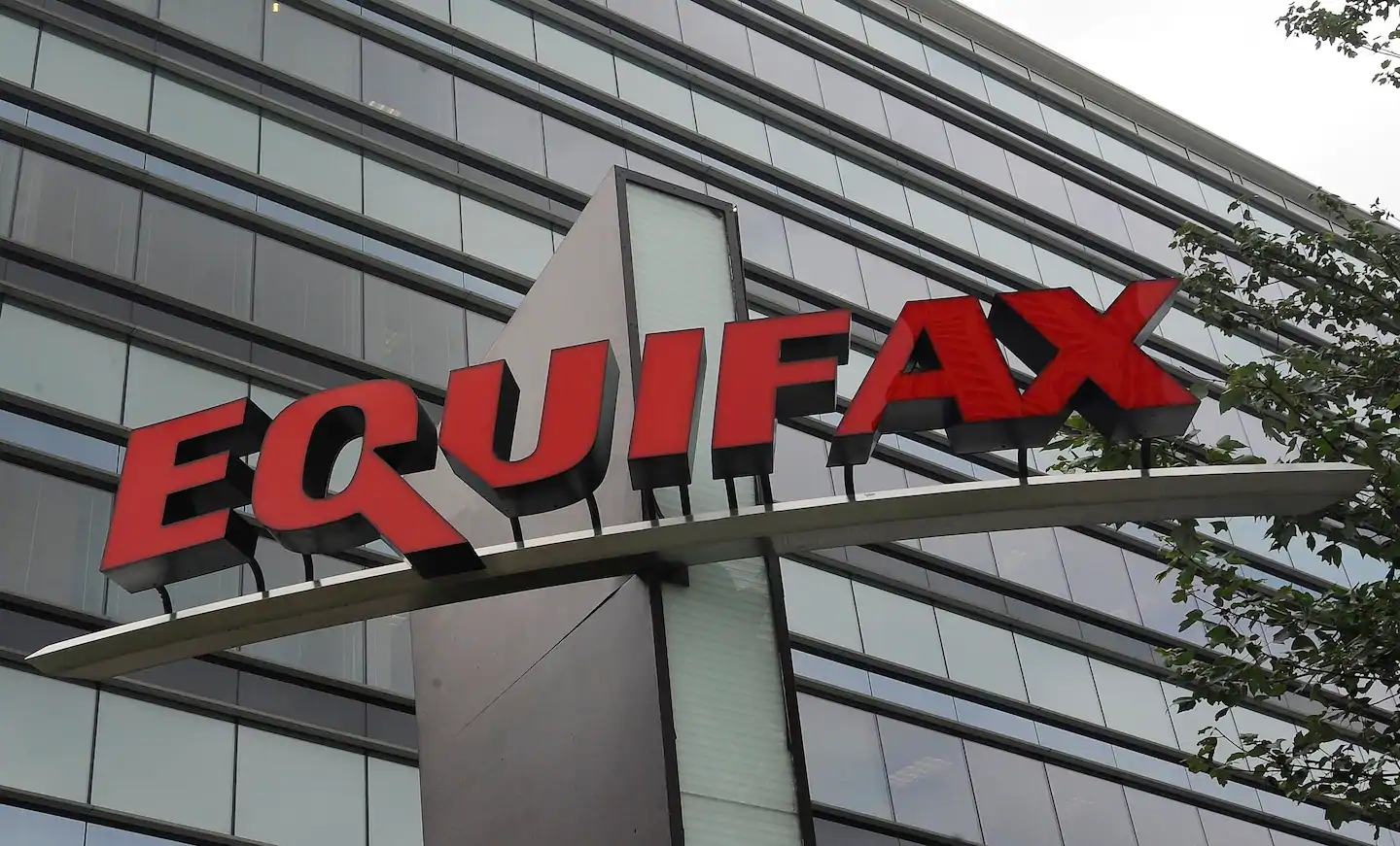 Image for [Paywall] Equifax promised $125 to each victim of the data loss. 