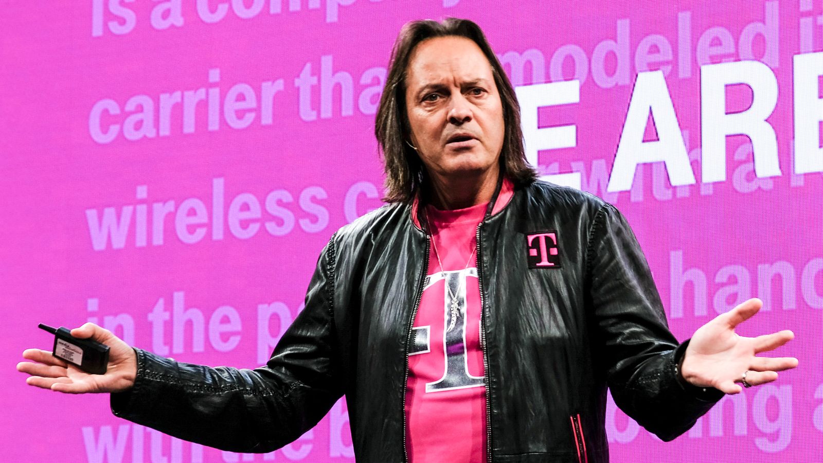 Image for T-Mobile's new plan gives seniors a much-needed upgrade [telecom] 