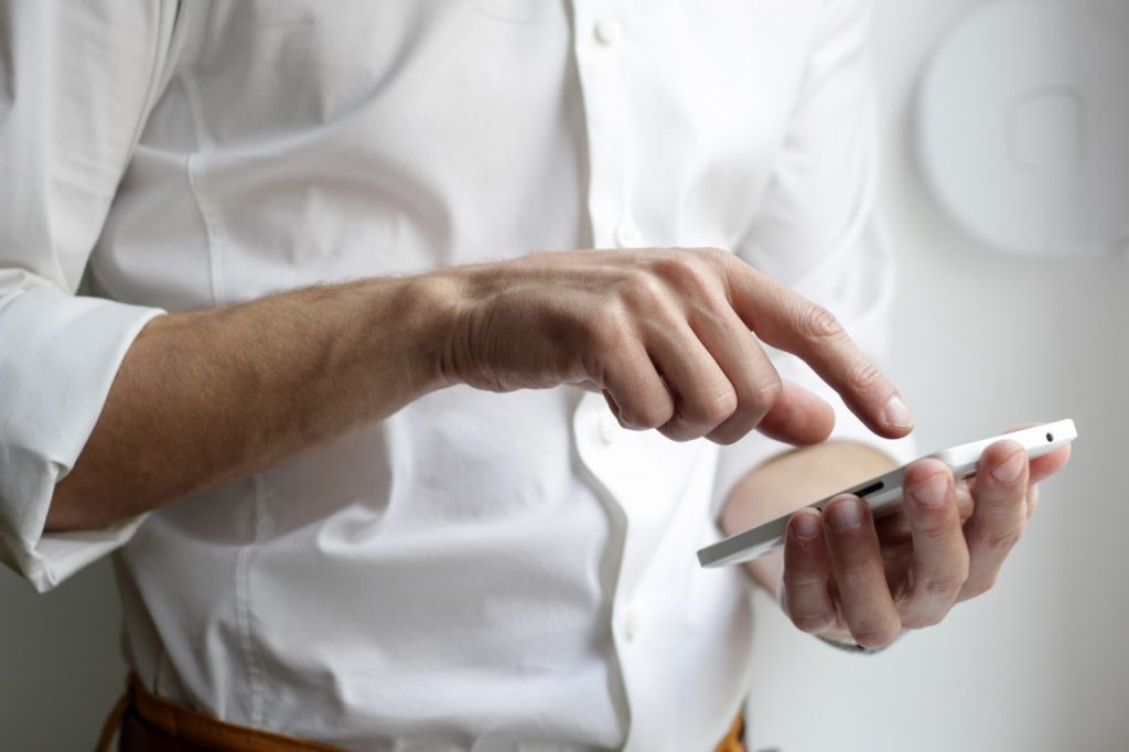 Image for Five Major US Wireless Carriers Are Vulnerable to SIM Swapping 