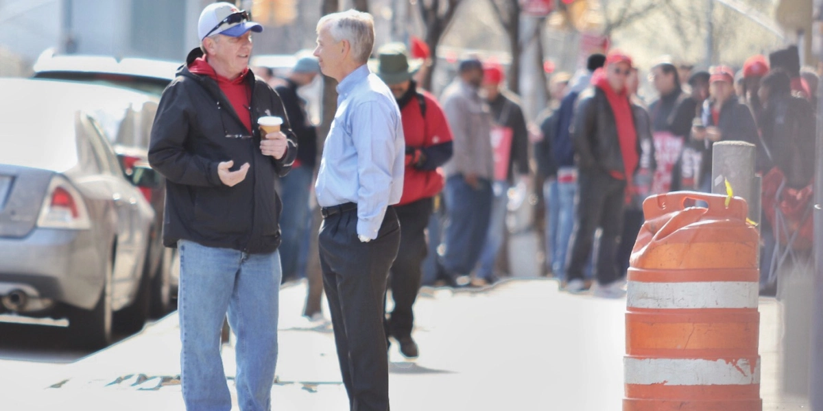 Image for The Verizon Strike Is Already Hitting New Customer Installations [telecom] 