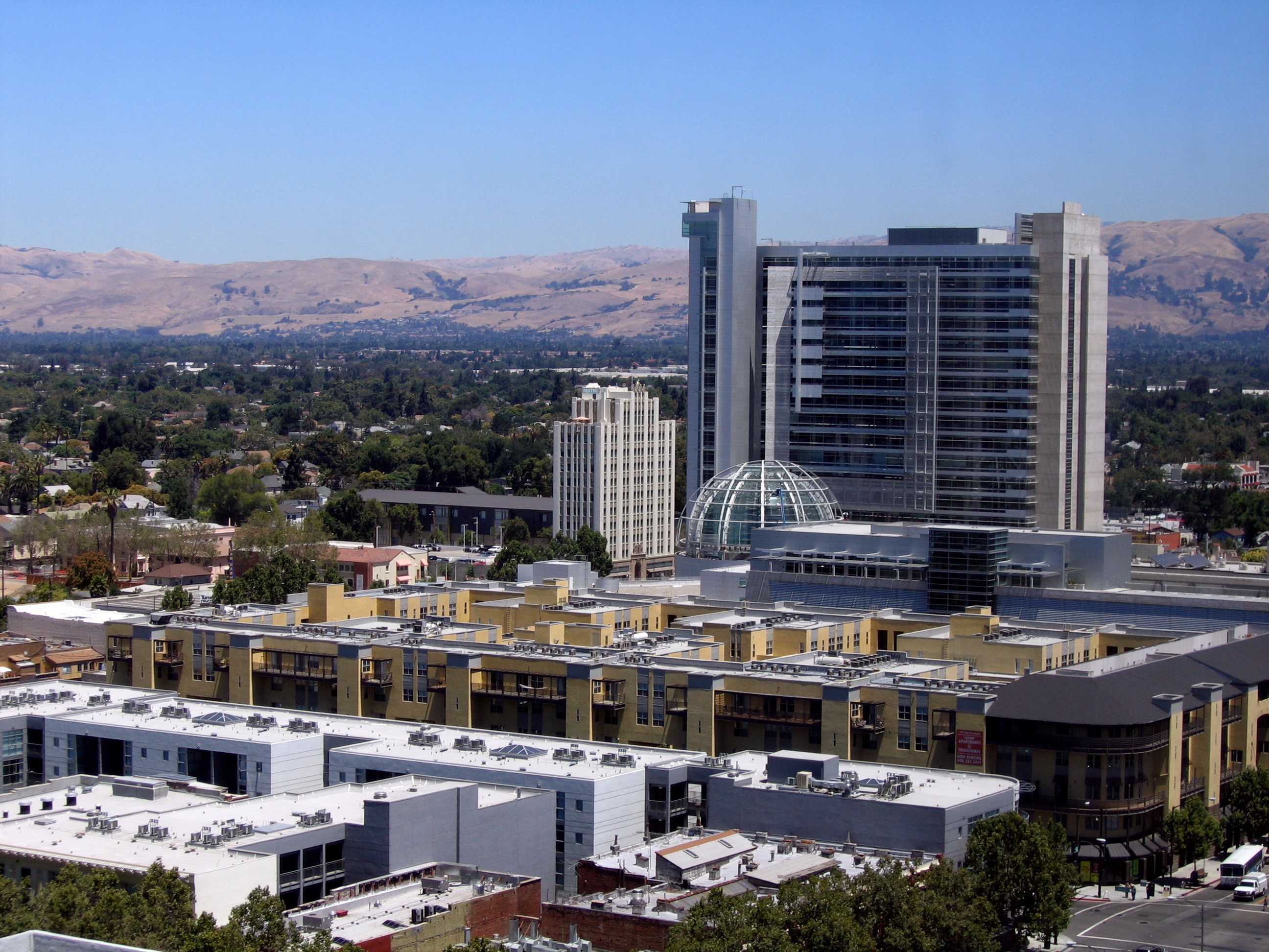 Image for Verizon, AT&T to other cities: Don't use San Jose's small cell deployment model [telecom] 