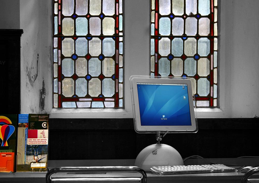 Image for [telecom]  New State Proposal Grants Access To The Deceased's Email 