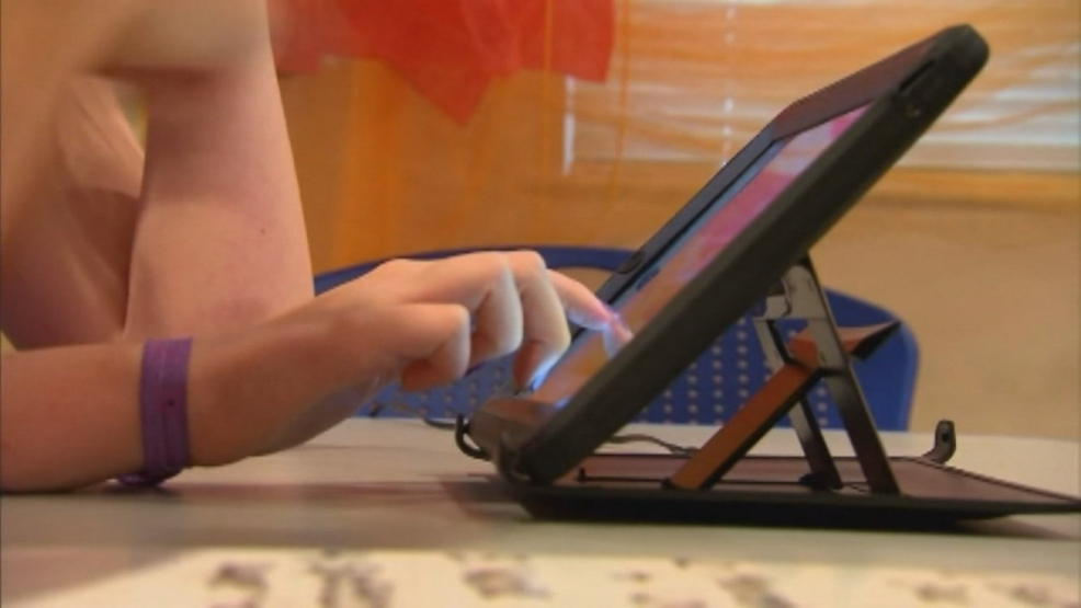 Image for News 13 Investigates: Fed up with slow internet, how the state & NC AG are fixing it [telecom] 