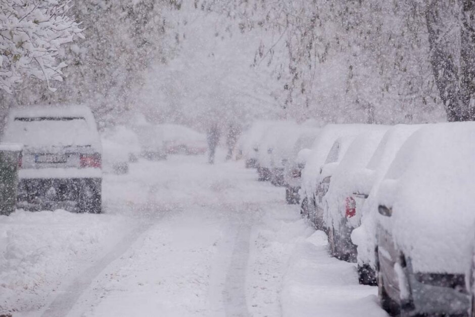 Image for It's not you, it's the cold: T-Mobile and AT&T are down in Texas and other parts of the country [telecom] 
