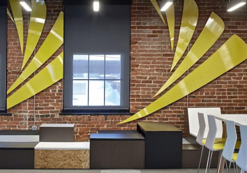 Image for Sprint follows AT&T's lead on service fees [telecom] 