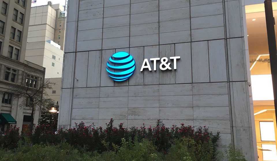 Image for AT&T Drops ALEC for Hosting Hate Speech [telecom] 