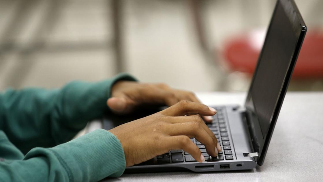 Image for Bridging the digital divide: Owasso Public Schools to receive 300  Verizon mobile internet devices [telecom] 
