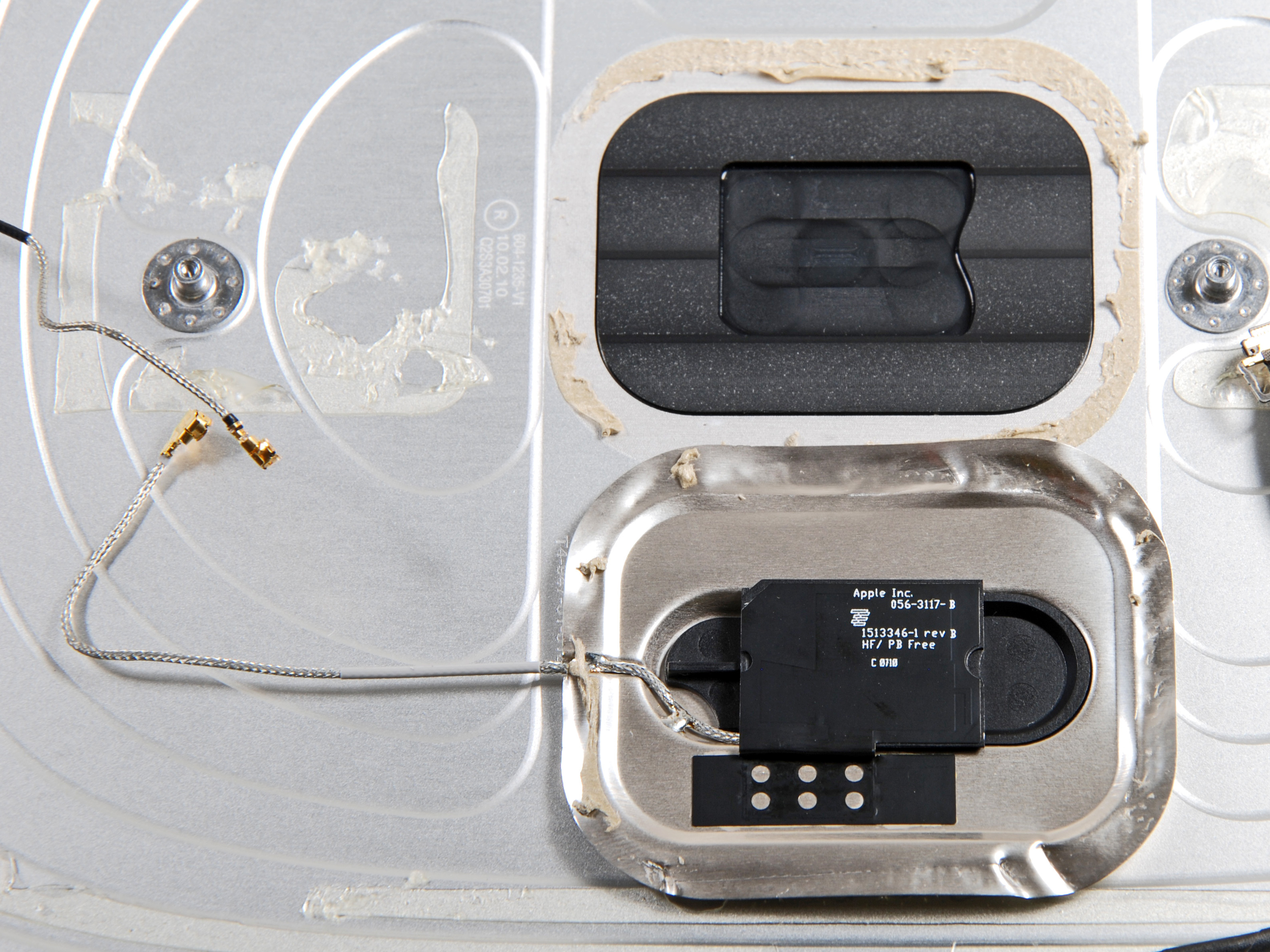 Image for Do you know where we can find the 3 key WiFi specs for the iPad? 
