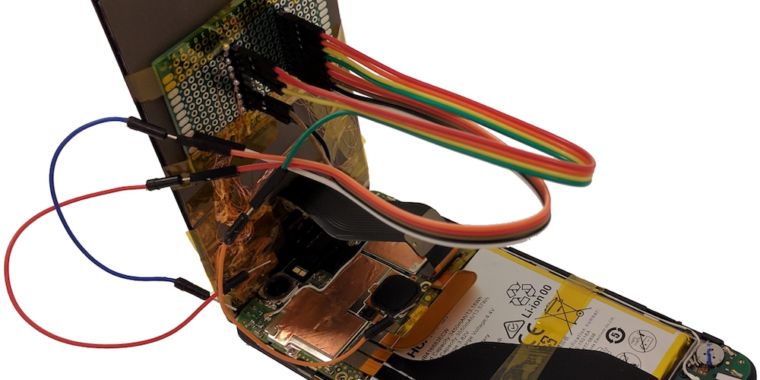 Image for Secret chips in replacement parts can completely hijack your phone's security [telecom] 