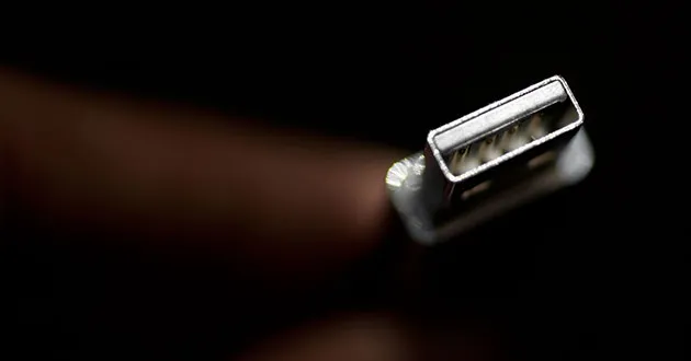 Image for The Unpatchable Malware That Infects USBs Is Now on the Loose 