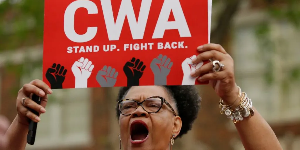 Image for Up to 40,000 AT&T workers walking off job over contract rights [telecom] 