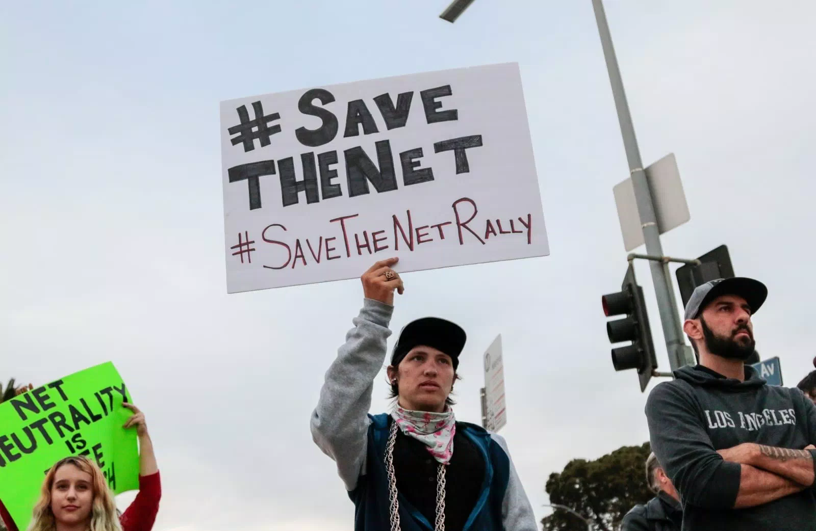 Image for California's net neutrality bill is one signature away from taking effect [telecom] 